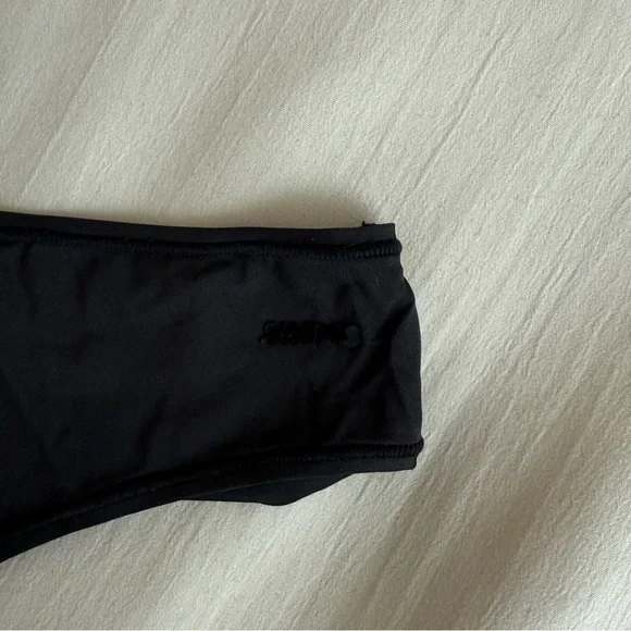 Skims 2-pack Shine Foundations Thong Black Brown Medium - Picture 3 of 7